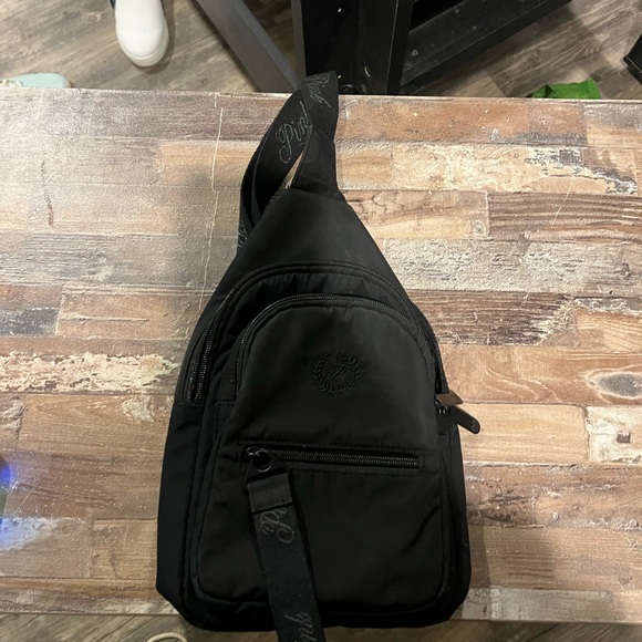 Victoria's Secret Handbags - Victoria's Secret Black Crossbody Bag